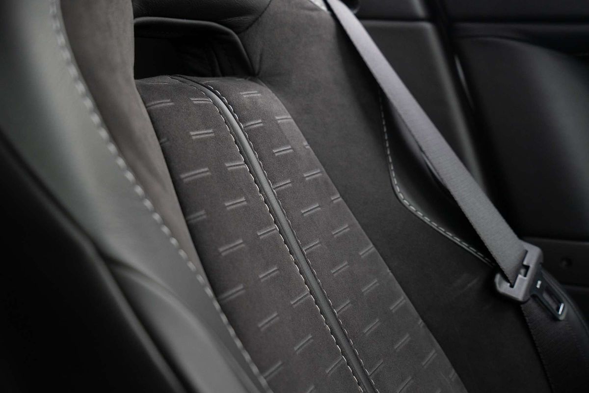 2016 Aston Martin V8 Vantage GT