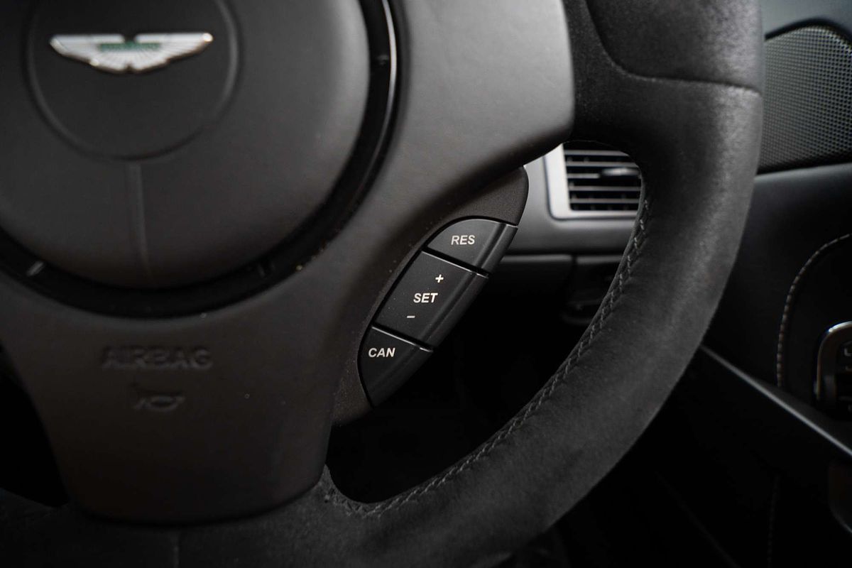 2016 Aston Martin V8 Vantage GT