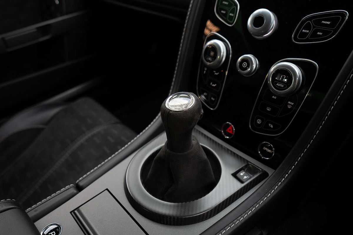 2016 Aston Martin V8 Vantage GT