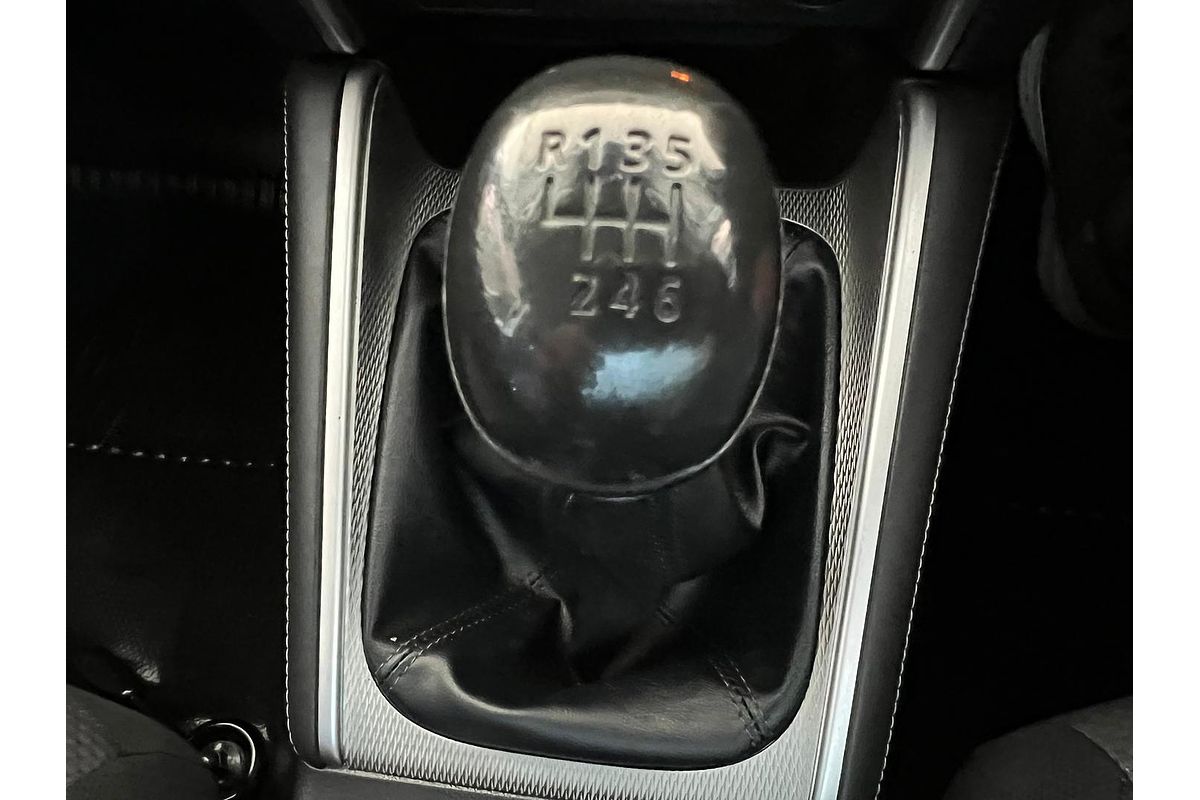 2019 Mitsubishi Triton GLX+ MR 4X4