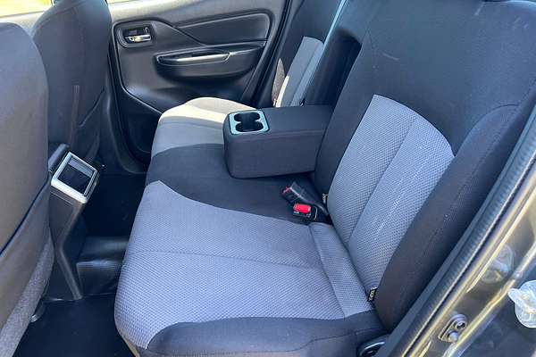 2019 Mitsubishi Triton GLX+ MR 4X4