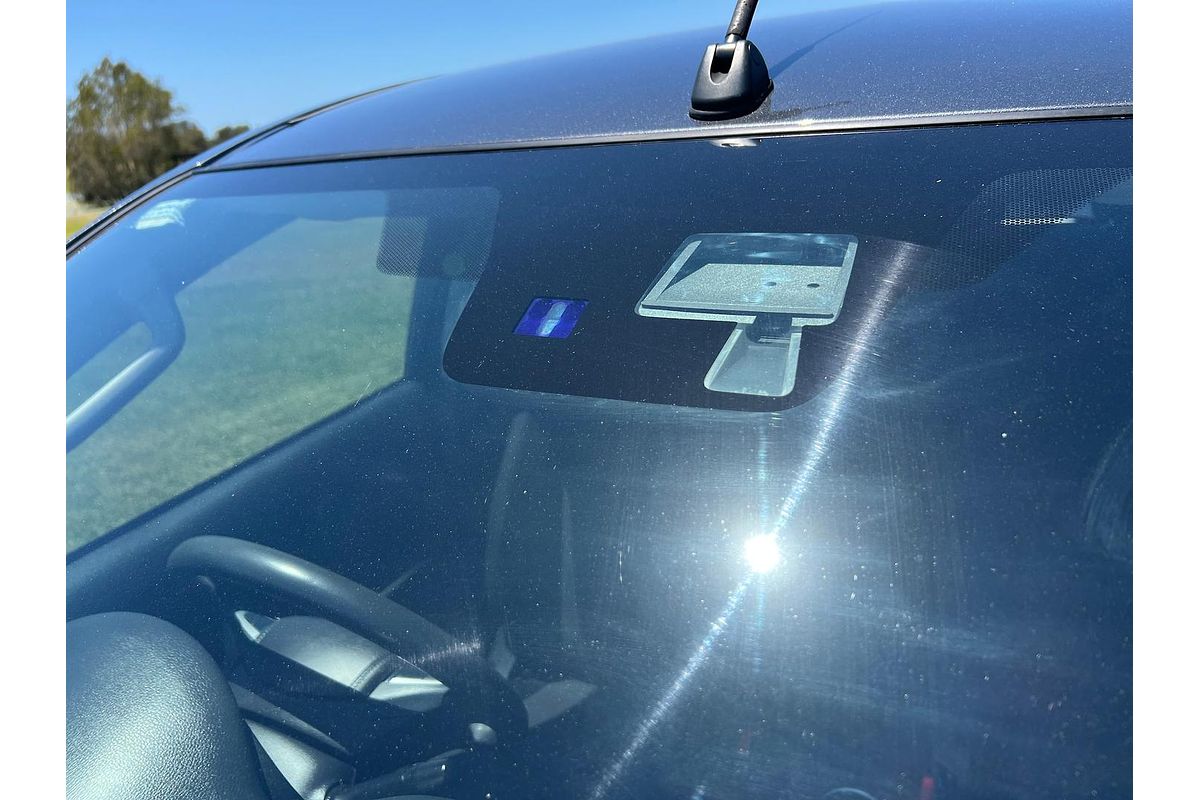 2019 Mitsubishi Triton GLX+ MR 4X4