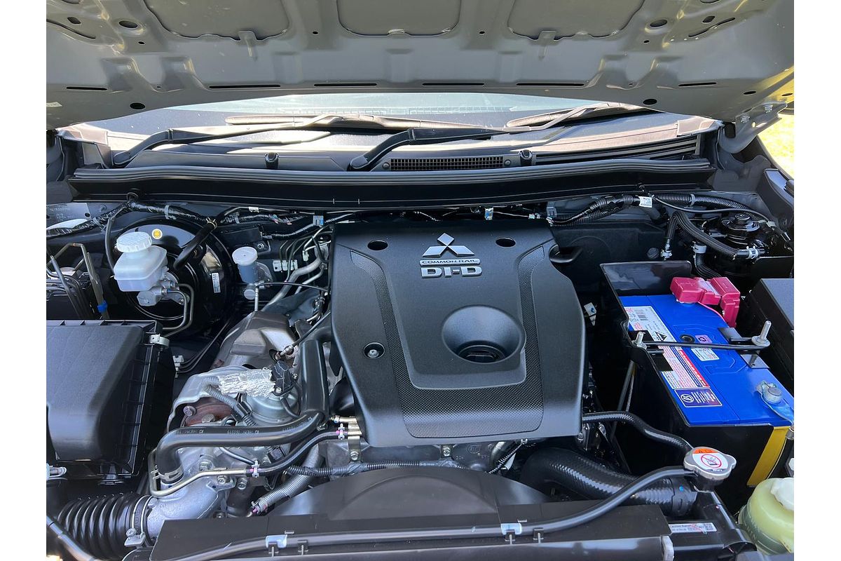 2019 Mitsubishi Triton GLX+ MR 4X4