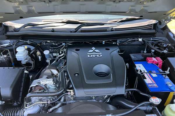 2019 Mitsubishi Triton GLX+ MR 4X4