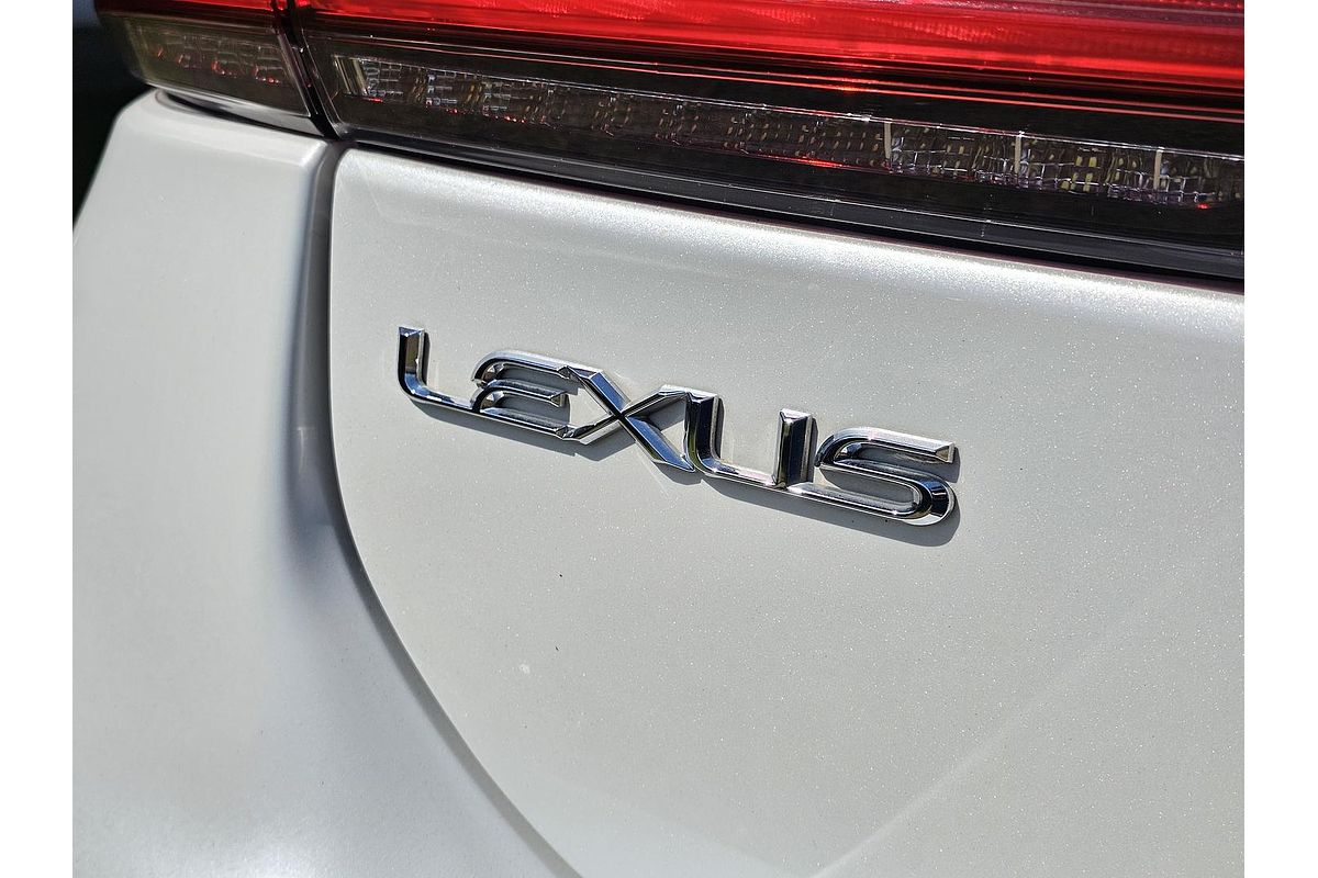 2018 Lexus CT CT200h Luxury ZWA10R