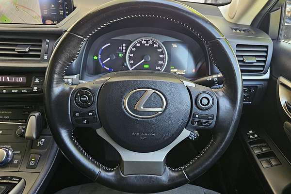 2018 Lexus CT CT200h Luxury ZWA10R
