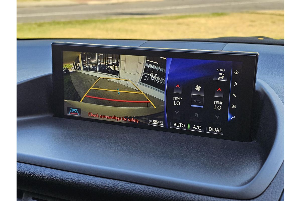 2018 Lexus CT CT200h Luxury ZWA10R