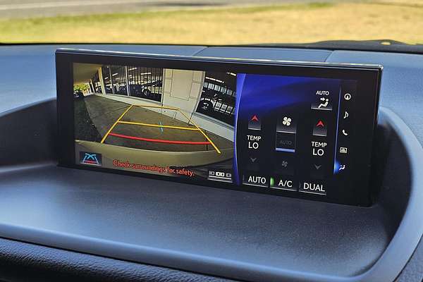 2018 Lexus CT CT200h Luxury ZWA10R