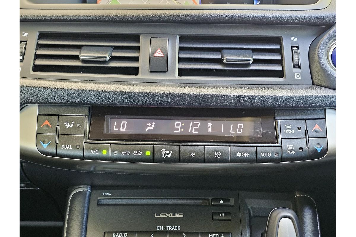 2018 Lexus CT CT200h Luxury ZWA10R