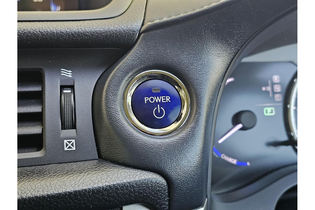 2018 Lexus CT CT200h Luxury ZWA10R