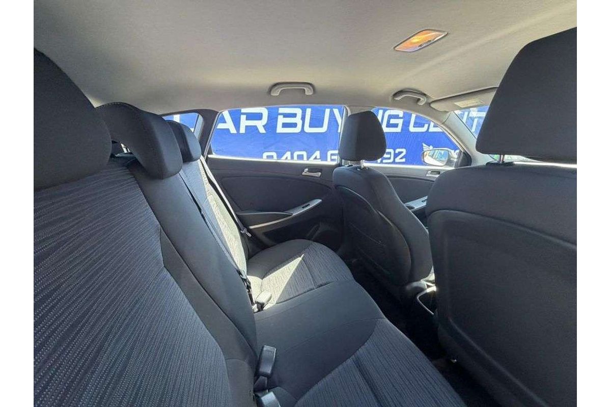 2017 Hyundai Accent Active RB4