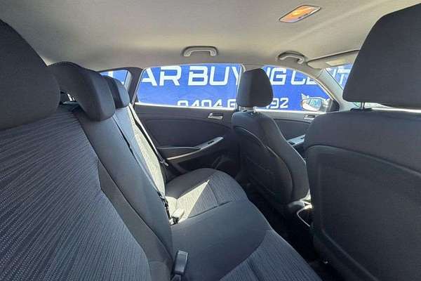 2017 Hyundai Accent Active RB4