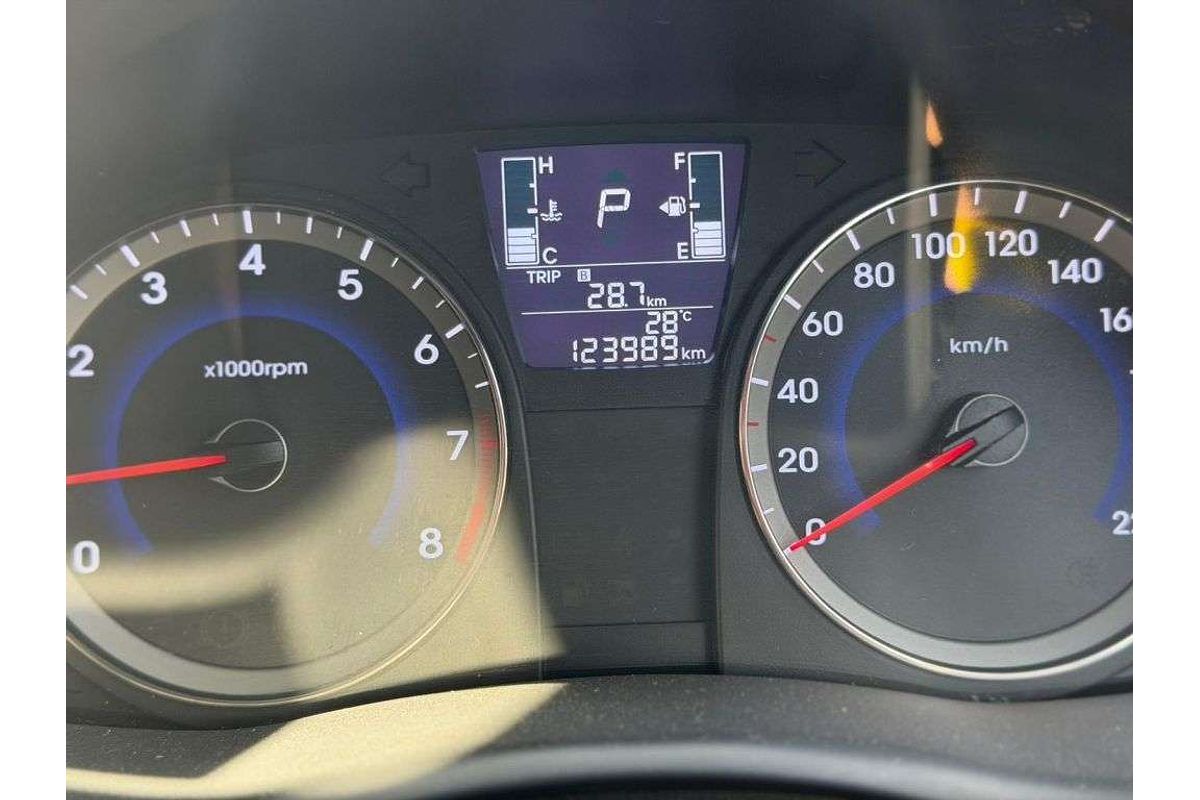 2017 Hyundai Accent Active RB4