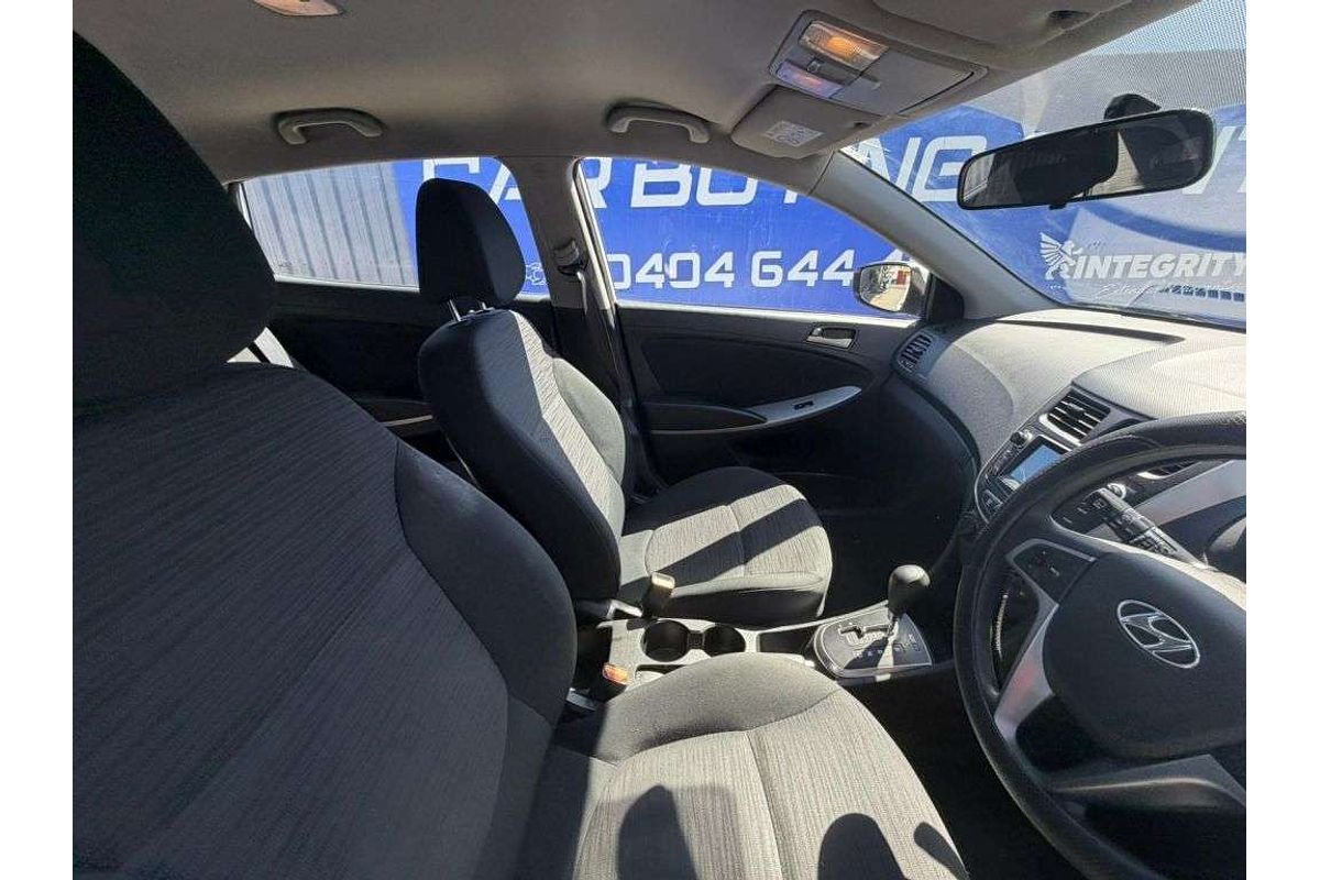 2017 Hyundai Accent Active RB4