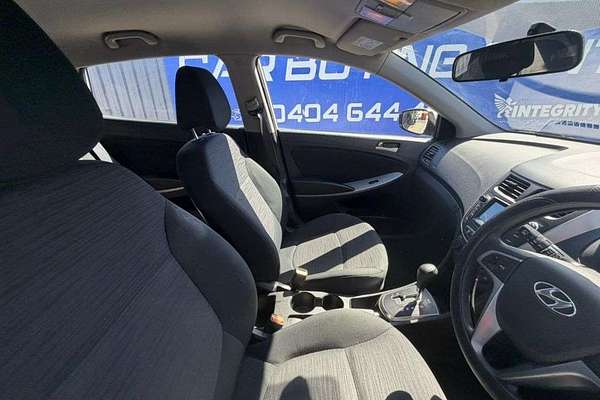 2017 Hyundai Accent Active RB4