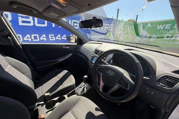 2017 Hyundai Accent Active RB4