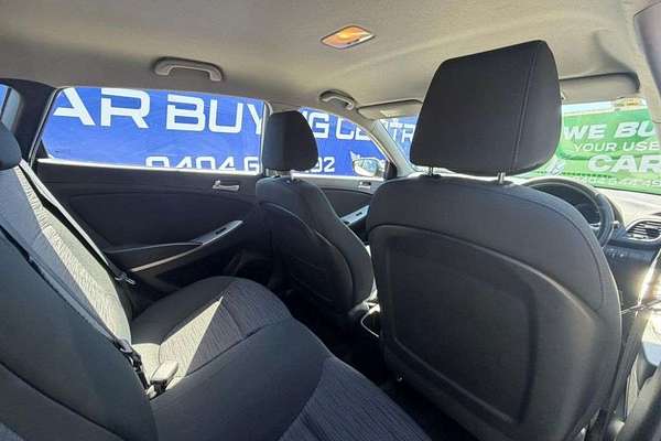 2017 Hyundai Accent Active RB4