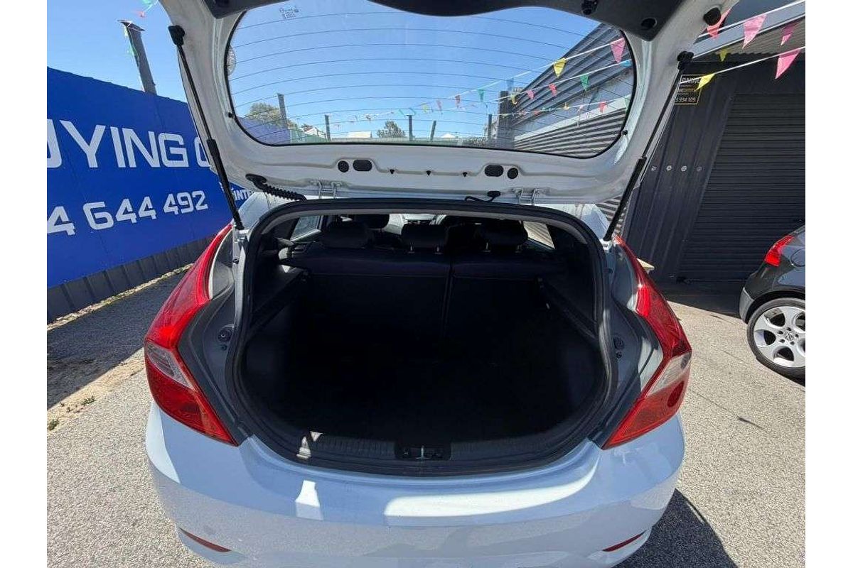 2017 Hyundai Accent Active RB4