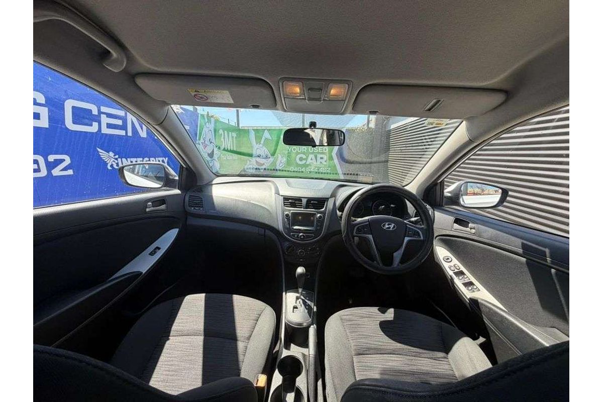 2017 Hyundai Accent Active RB4