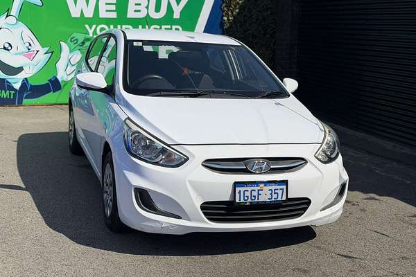 2017 Hyundai Accent Active RB4