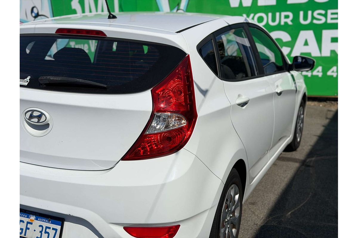 2017 Hyundai Accent Active RB4