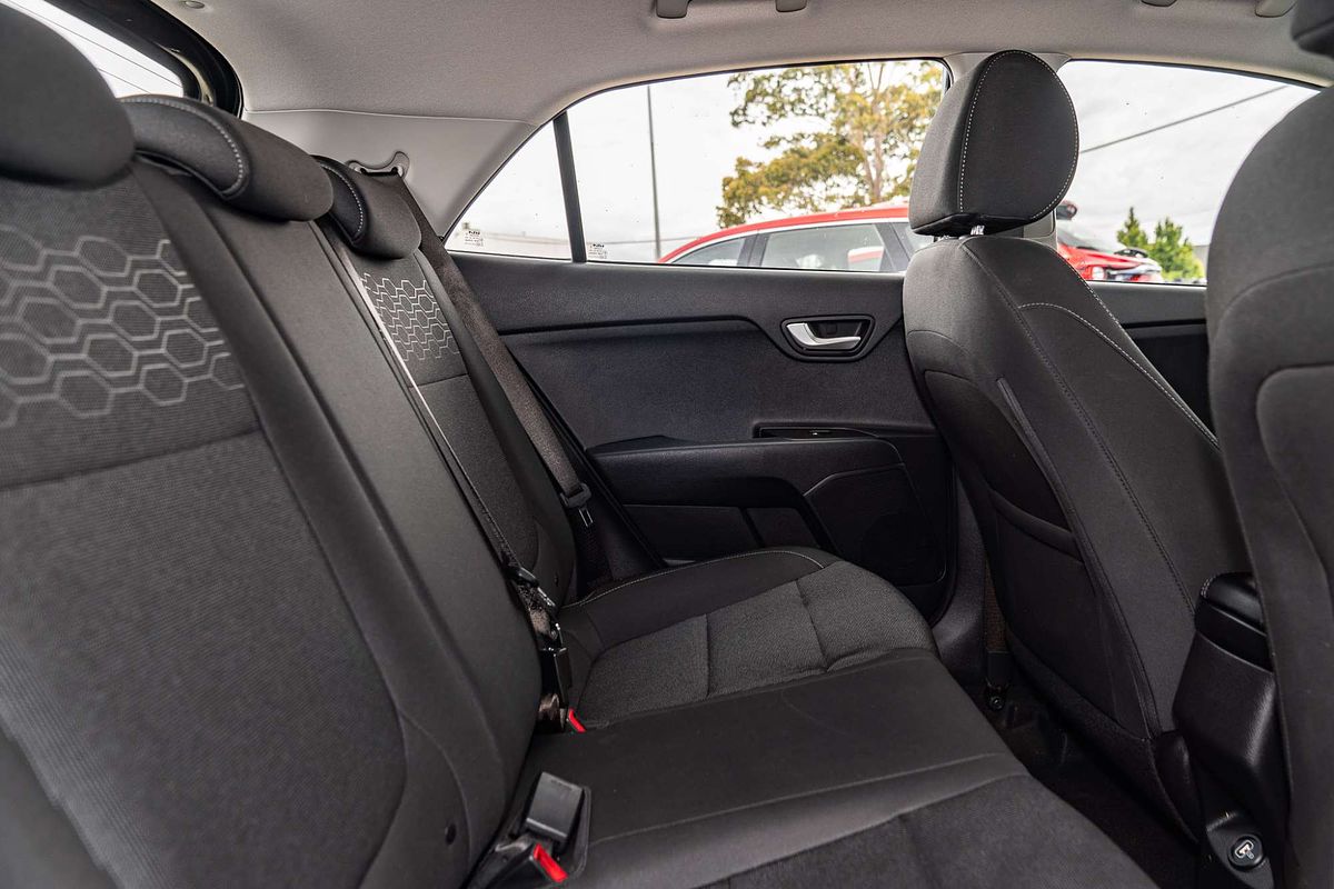 2022 Kia Rio Sport YB