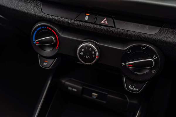 2022 Kia Rio Sport YB