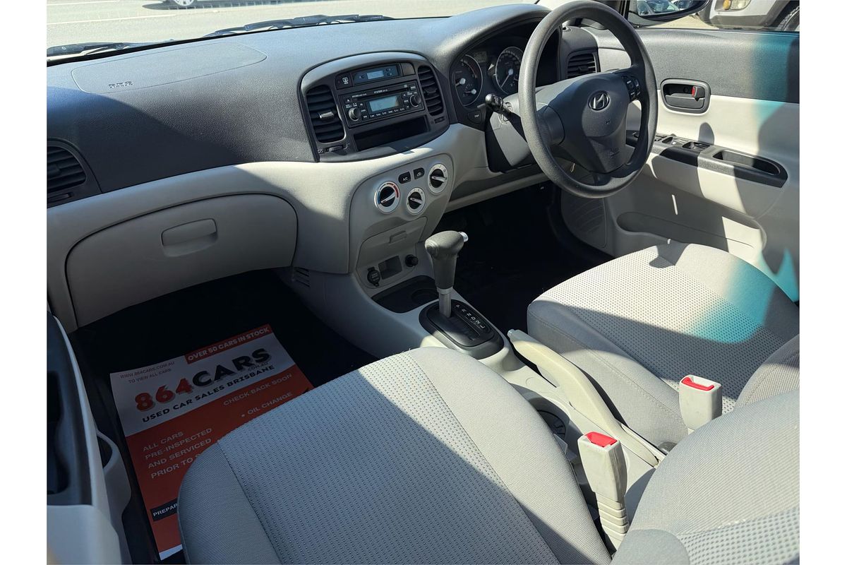 2007 Hyundai Accent S MC