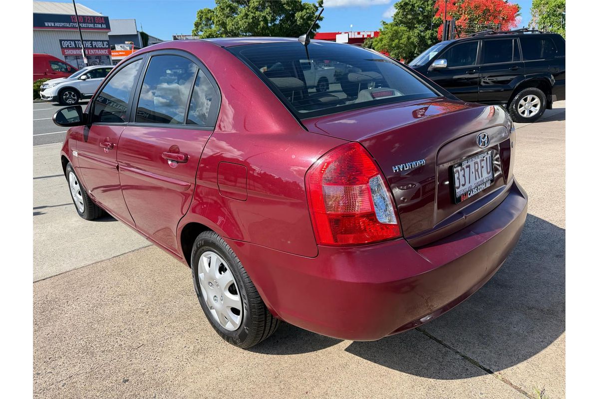 2007 Hyundai Accent S MC