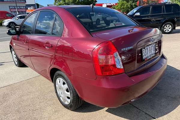 2007 Hyundai Accent S MC