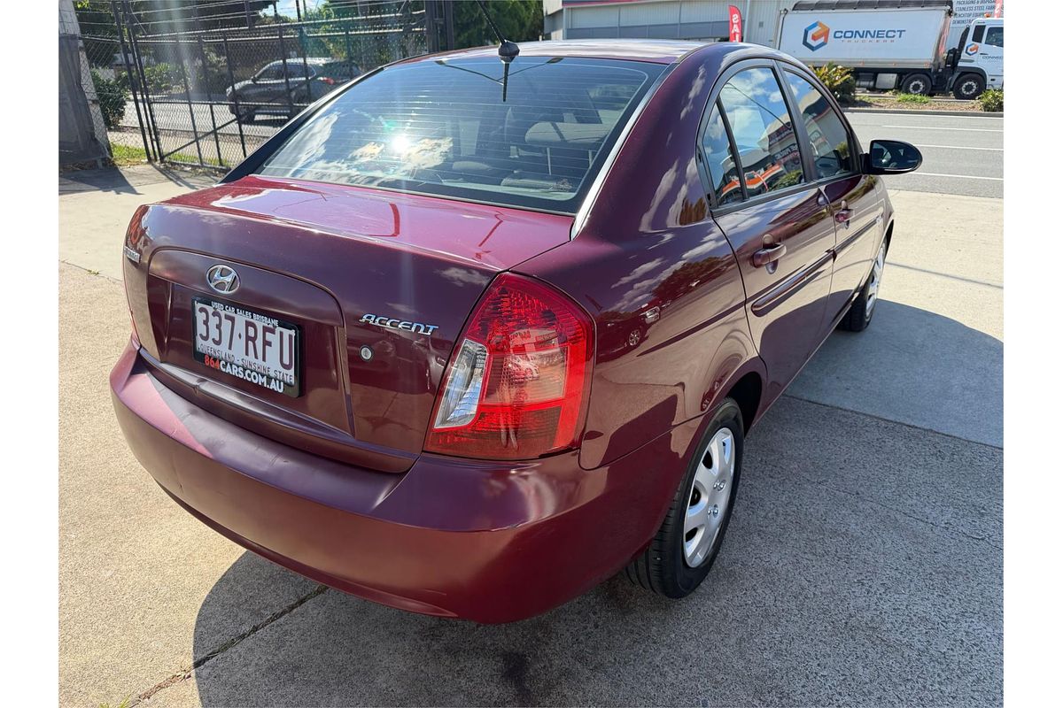 2007 Hyundai Accent S MC