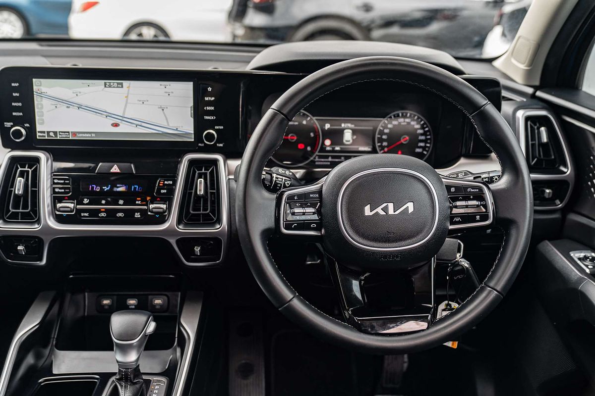 2022 Kia Sorento Sport MQ4