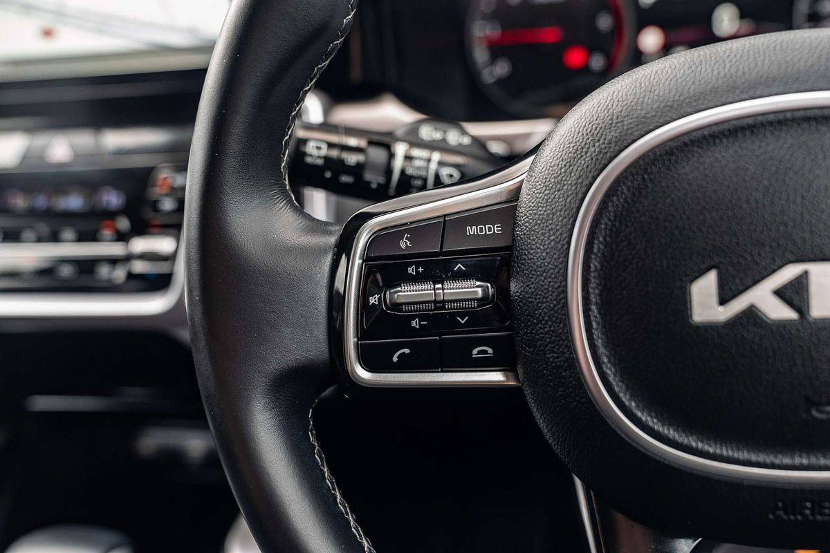 2022 Kia Sorento Sport MQ4