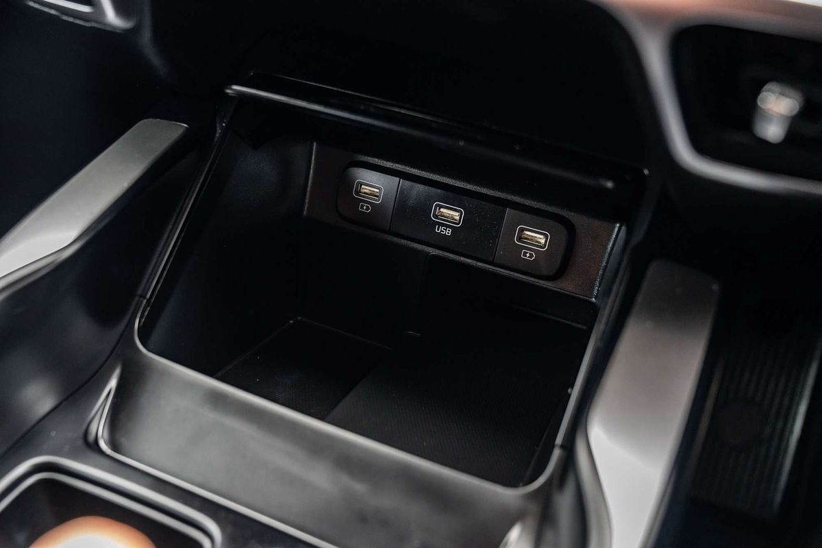 2022 Kia Sorento Sport MQ4