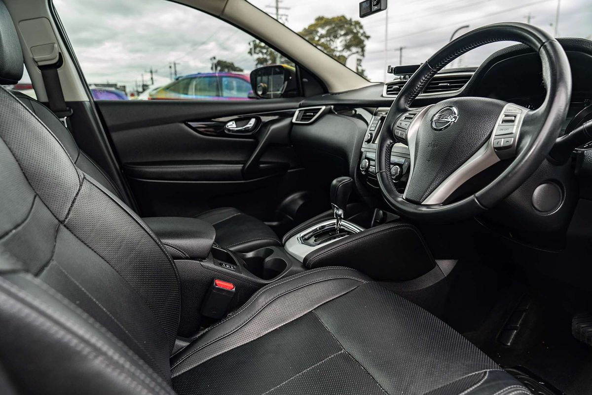 2015 Nissan QASHQAI Ti J11