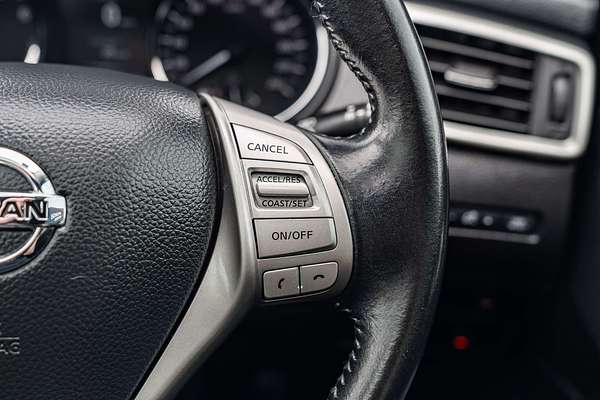 2015 Nissan QASHQAI Ti J11