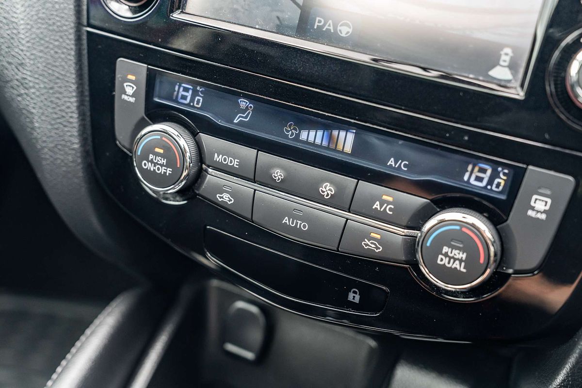 2015 Nissan QASHQAI Ti J11