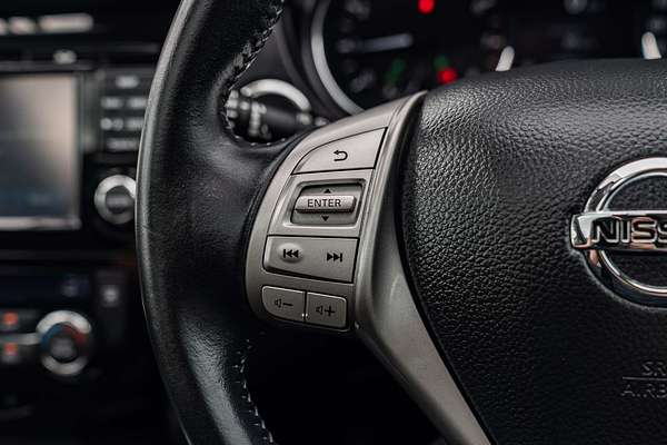 2015 Nissan QASHQAI Ti J11