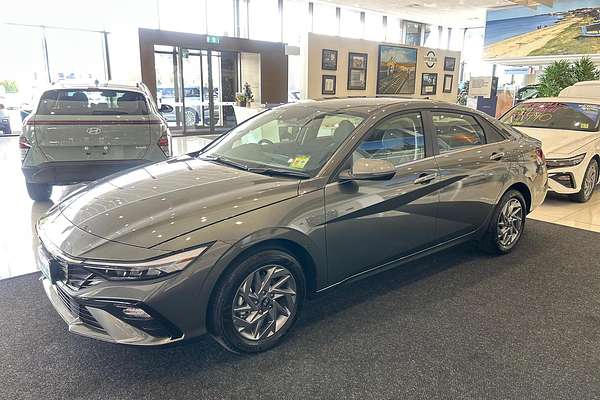 2025 Hyundai i30 Elite Hybrid CN7.V2