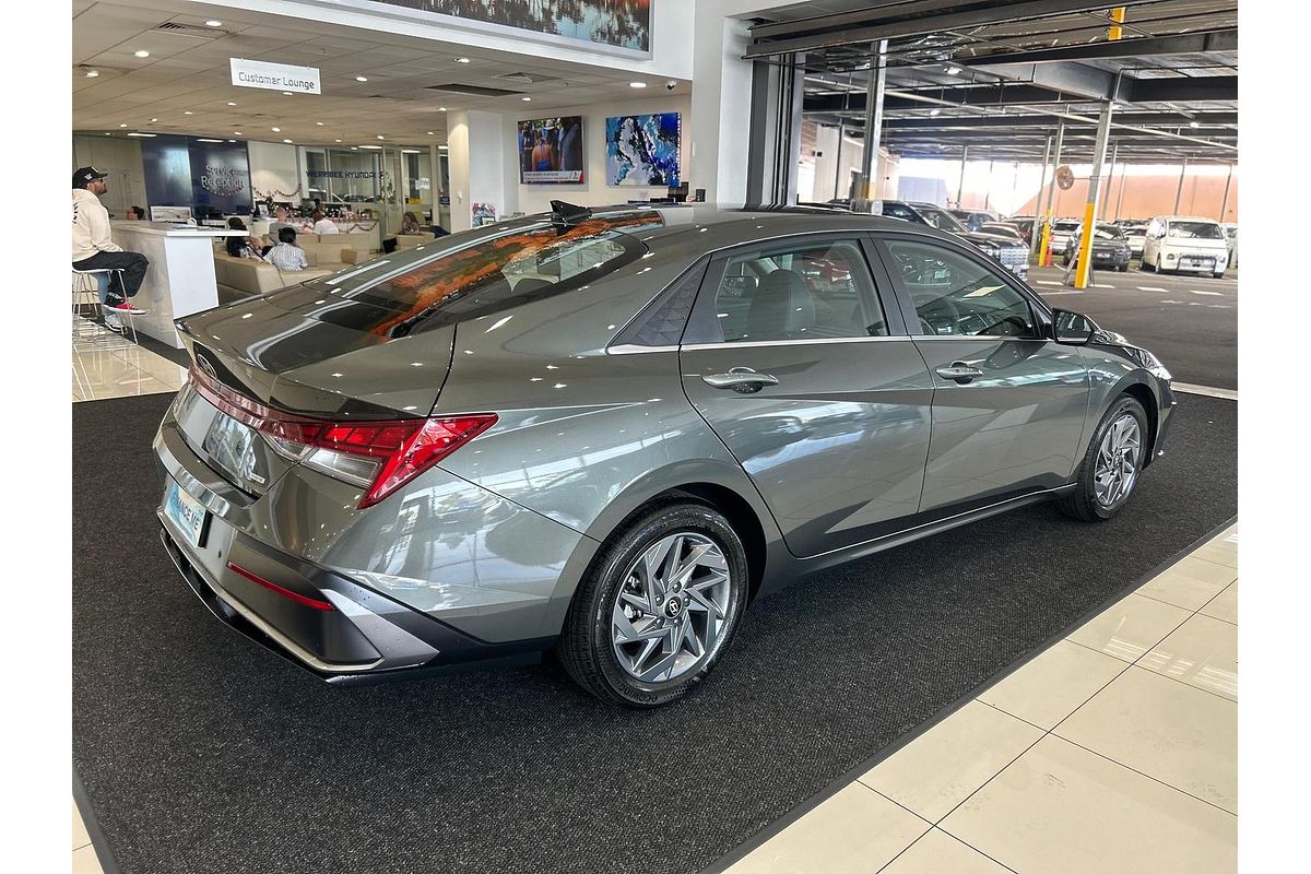 2025 Hyundai i30 Elite Hybrid CN7.V2