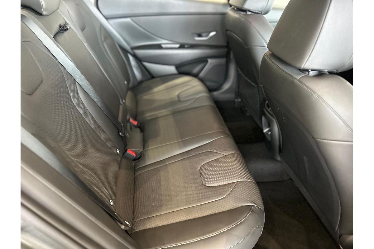 2025 Hyundai i30 Elite Hybrid CN7.V2