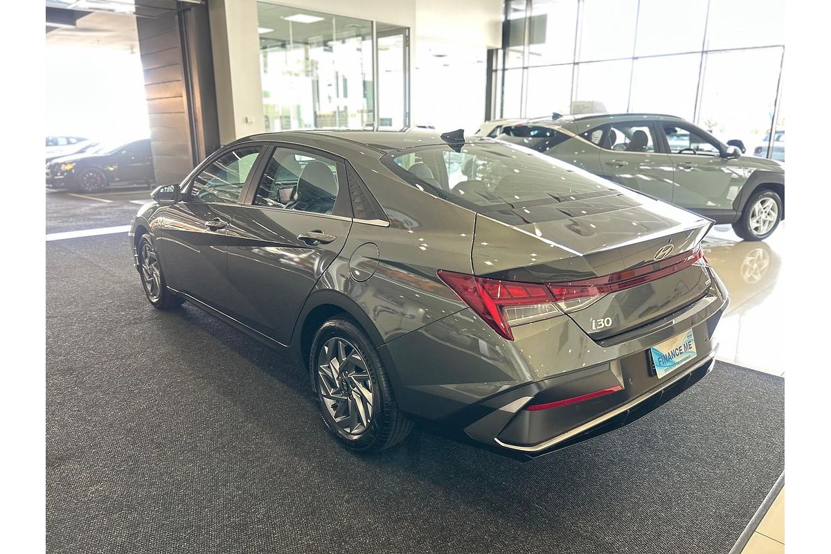 2025 Hyundai i30 Elite Hybrid CN7.V2