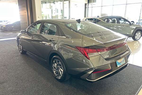 2025 Hyundai i30 Elite Hybrid CN7.V2