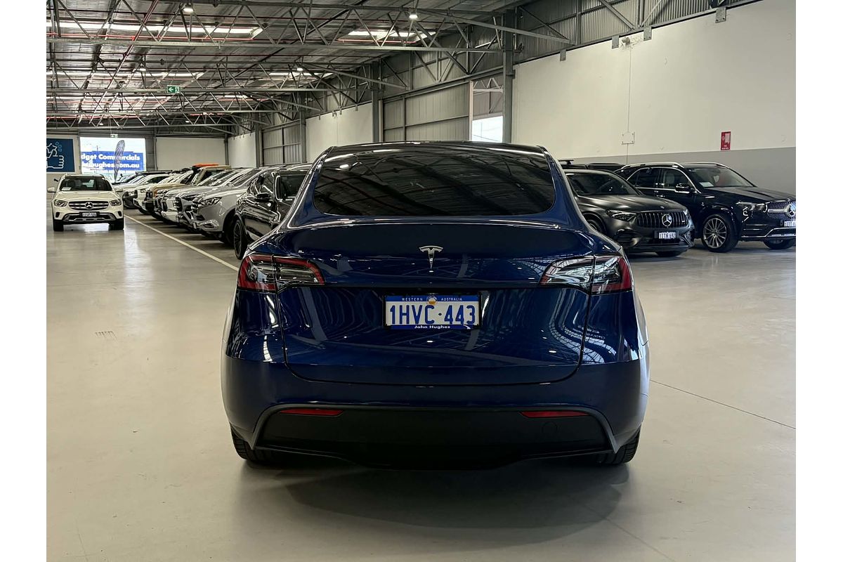 2023 Tesla Model Y Rear-Wheel Drive