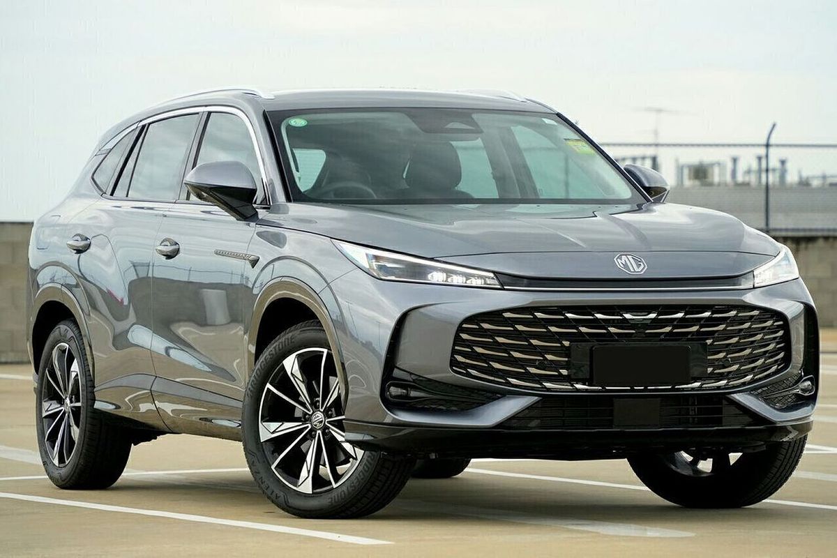 2024 MG HS Excite AS33