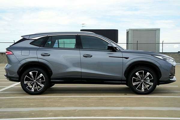 2024 MG HS Excite AS33