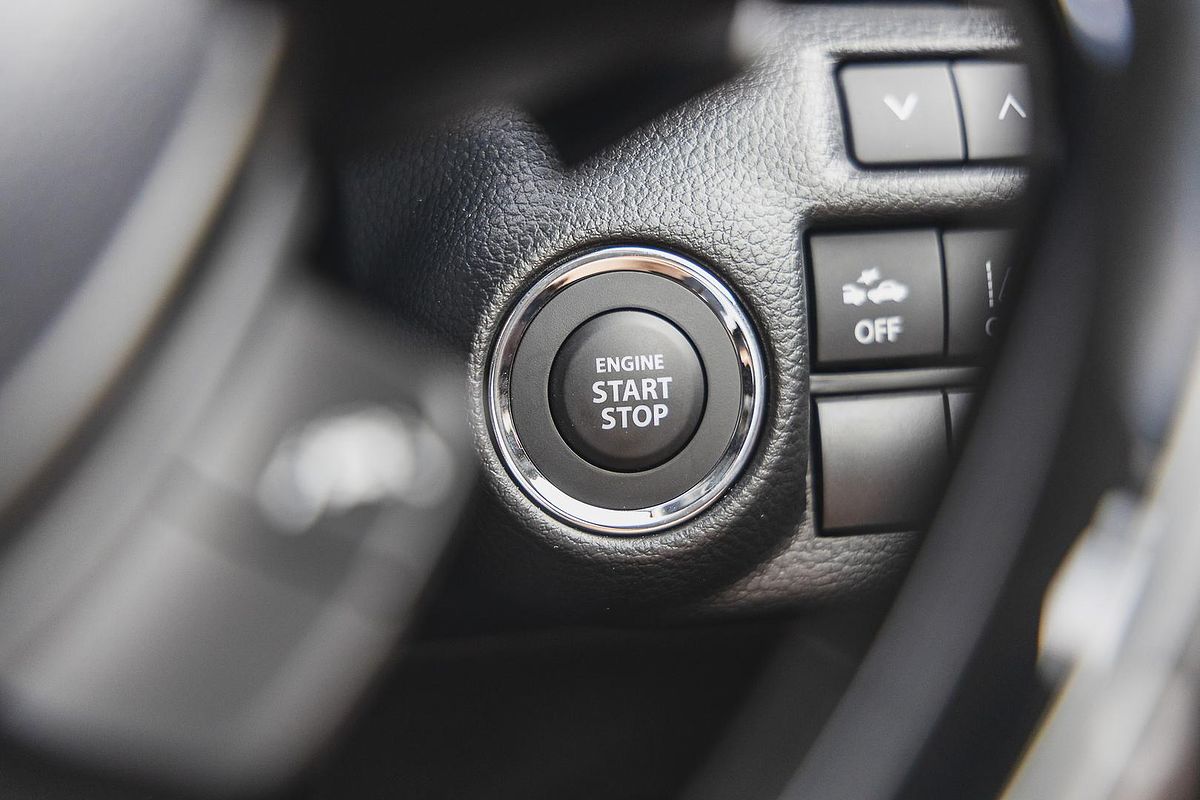 2025 Suzuki Fronx Hybrid GLX KW