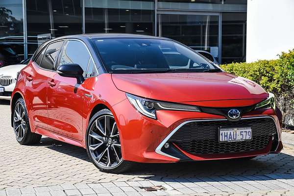 2020 Toyota Corolla ZR Hybrid ZWE211R