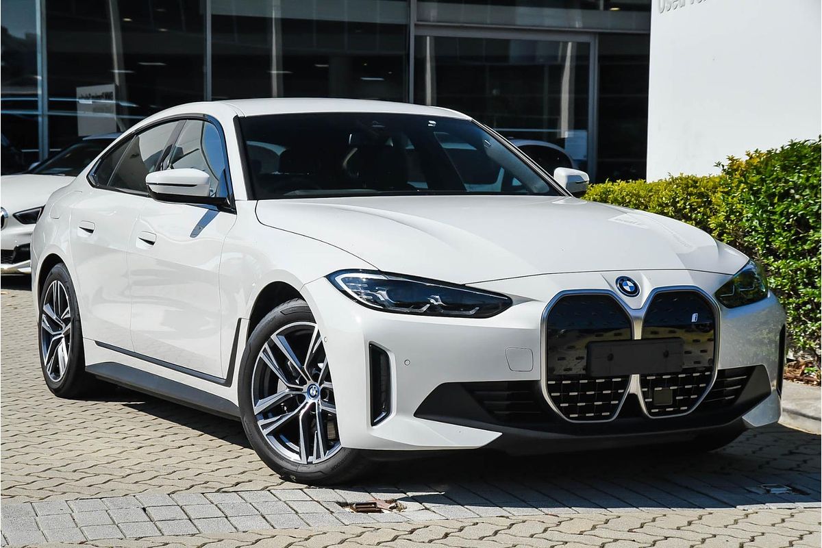 2025 BMW i4 eDrive35 G26 LCI