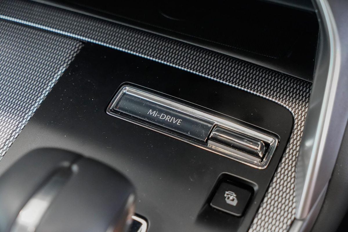 2024 Mazda CX-80 P50e GT KL